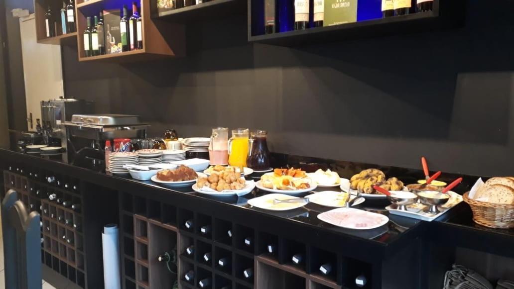 Urussanga Hotel Zewnętrze zdjęcie